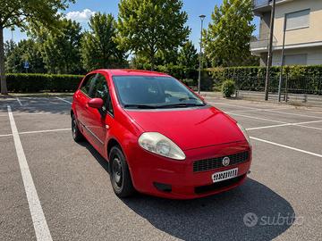 Fiat Grande Punto 1.4 5P. Fun OK NEOP.