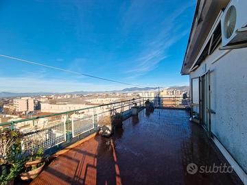 Appartamento con terrazzo e ampio box