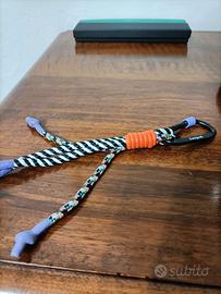 Porta chiavi Desigual con moschettone 