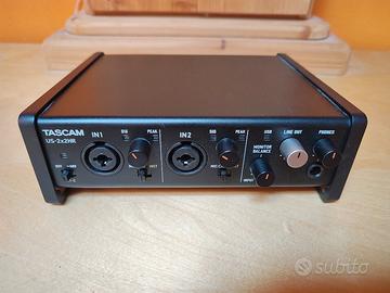 Scheda audio Tascam US-2X2HR + alimentatore 