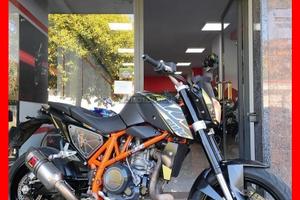 Patente a2 : ktm 690 duke /permute/ rate /garanzia