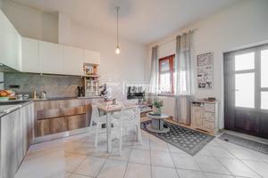 Appartamento quattro locali su due livelli