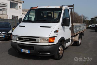 Iveco Daily 35C13 RIBALTABILE TRILATERALE