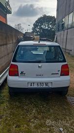 Seat arosa bianca