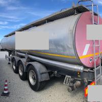Semirimorchio MENCI con cisterna SAFA ADR