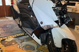 Yamaha t-max