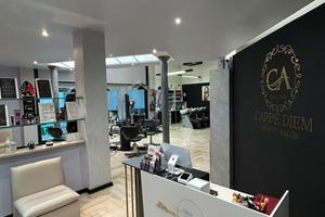 Oriago negozio parrucchiere