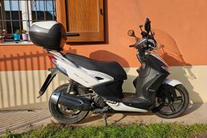 Kymco Agility 200i