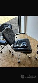 Sedie con rotelle di design Jacobsen