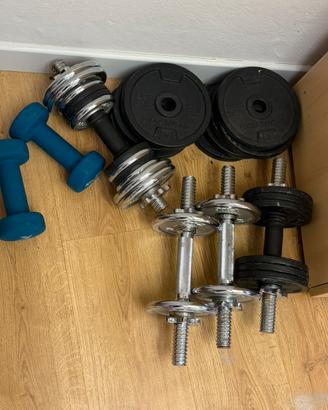 Set pesi + manubri