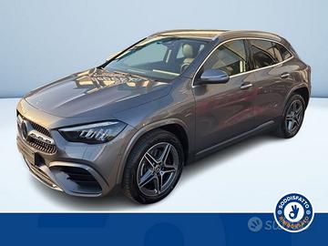 Mercedes-Benz GLA 250 E PLUG-IN HYBRID AUTOMA...