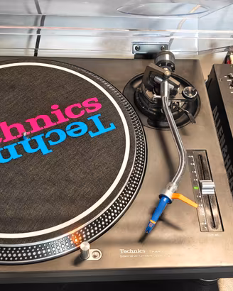 TECHNICS SL-1210mk2 + ALLEN & HEAT 24C