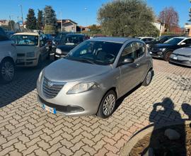 Lancia Ypsilon 1.2 69 CV 5 porte GPL Ecochic Silve