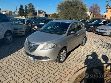 Lancia Ypsilon 1.2 69 CV 5 porte GPL Ecochic Silve