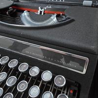 OLIVETTI STUDIO 42 - Macchina da scrivere