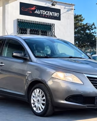 LANCIA Ypsilon 1.2 69 CV 5 porte GPL Ecochic Gol
