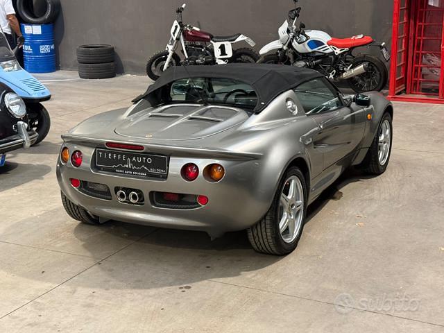 Lotus Elise 1997 photo 4