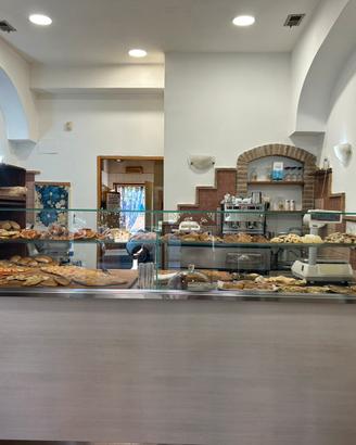 Bancone espositivo da panificio su misura