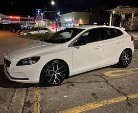 Volvo V 40 d2 Rdesign Kinetic