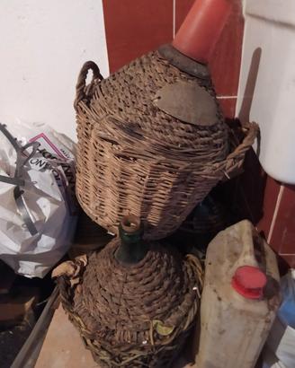 Botti aceto più fiaschi