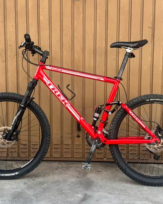 Mountain bike Trek