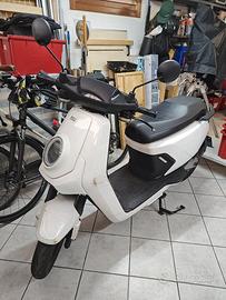 Niu MQi GT