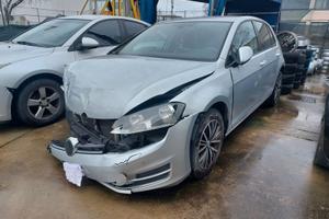 VOLKSWAGEN GOLF 1600