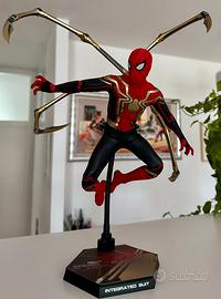 🕸 Hot Toys “Spider-Man Integrated Suit”