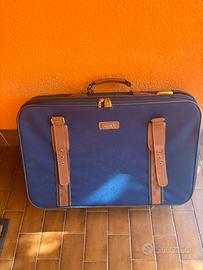 Valigia blu Delsey
