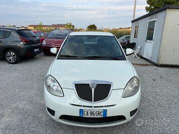 Lancia Ypsilon 1.4 Elle Ecochic GPL