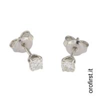 Orecchini punto luce 0,30ct