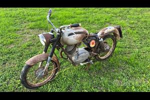 Moto Guzzi Stornello 125 Turismo