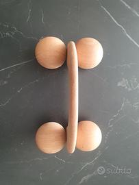 Massaggiatore manuale in legno
