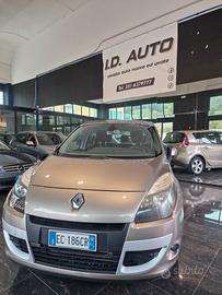 Renault Scenic Scénic X-Mod 1.5 dCi 110CV Luxe
