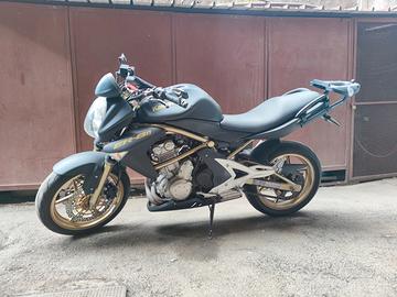 Kawasaki er6n 2006