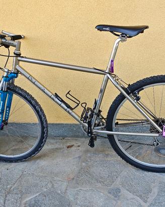 Mountain bike Marin Eldridge 