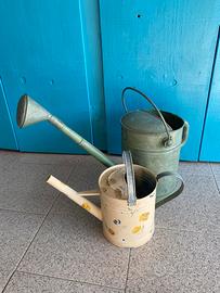 Coppia di innaffiatoi