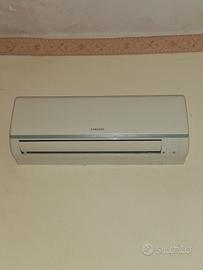 Condizonatore samsung 12000