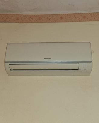Condizonatore samsung 12000