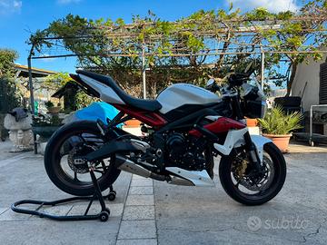 Triumph Street Triple 675 R ABS