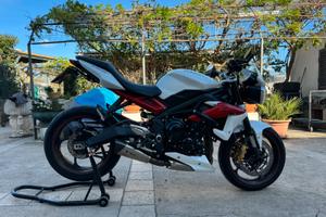 Triumph Street Triple 675 R ABS