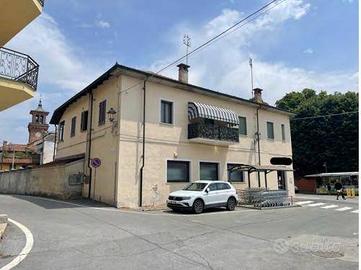 Immobile in asta di 417 m² con 1 locale a Villafal
