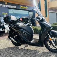 HONDA SH 150 TUTTO INCLUSO ANCHE PASSAGGIO!