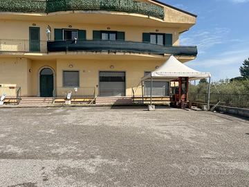 In zona strategica