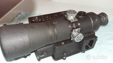 Visore notturno militare