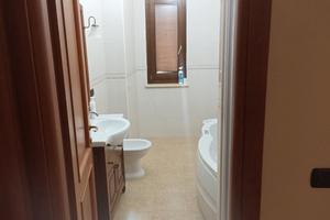 Villetta a schiera ubicata al centro del paese