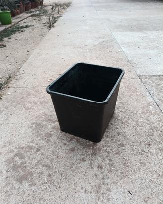 770 vasi contenitori neri fiori o altro