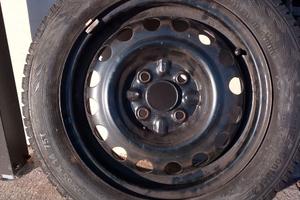 Ruota (cerchio e pneumatico) Aygo 155 65 r14