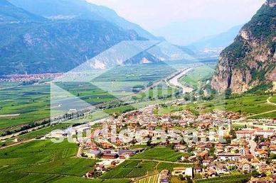 BESENELLO: TRILOCALE MANSARDATO