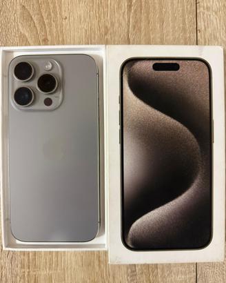 Iphone 15 pro 256gb anche scambi